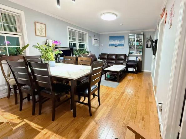 6812B 224th Street 6812B, Oakland Gardens NY 11364