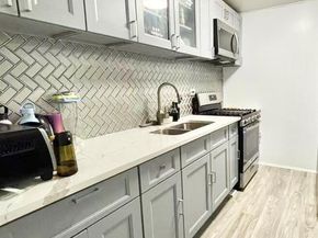4140 Union Street 17A, Flushing NY 11355