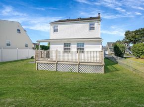 546 S Walnut Street, Lindenhurst NY 11757