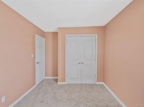 546 S Walnut Street, Lindenhurst NY 11757