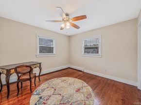 19 Edmarc Court, Oakdale NY 11769