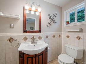19 Edmarc Court, Oakdale NY 11769