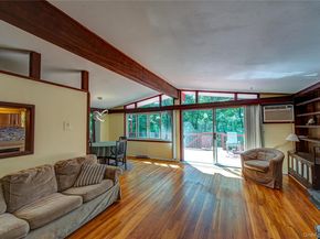 4 Captain Richards Lane, Fort Salonga NY 11768