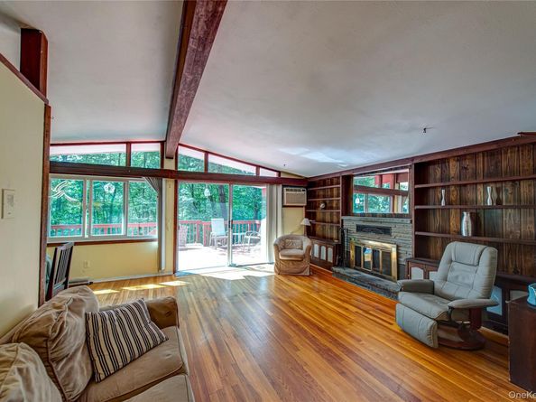 4 Captain Richards Lane, Fort Salonga NY 11768