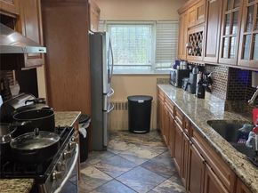 205-29 114th Drive, Saint Albans NY 11412