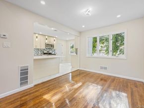 20 E 8th Street, Deer Park NY 11729