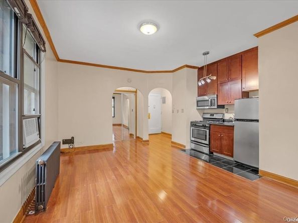 43-33 48th Street 4 J, Sunnyside NY 11104