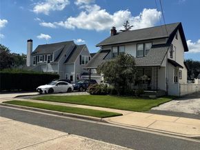 9 Christabel Street, Lynbrook NY 11563