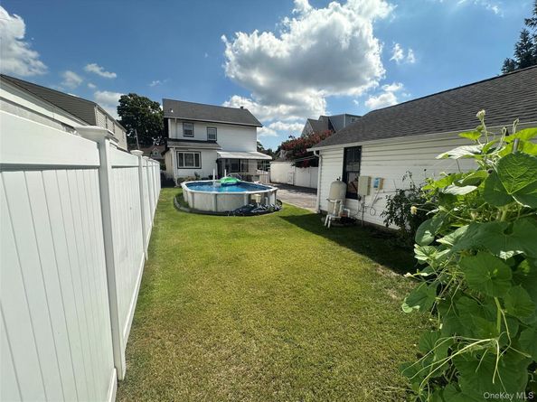 9 Christabel Street, Lynbrook NY 11563