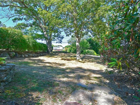 121 Van Buren Drive, Centerport NY 11721