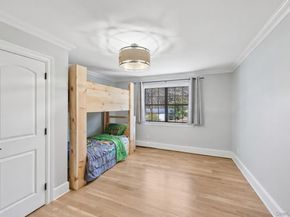 21 Sleepy Lane, Melville NY 11747