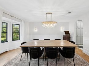 21 Sleepy Lane, Melville NY 11747