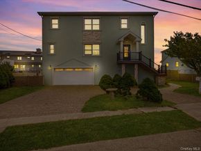 125 S Bay Drive, Babylon NY 11702