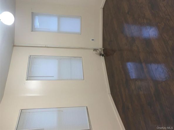 8674 108th Street, Richmond Hill NY 11418