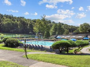 412 Heritage Hills A, Somers NY 10589