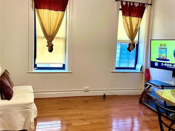 941 Jerome Avenue 3B, Bronx NY 10452