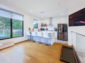 14-11 114 Streets, College Point NY 11356