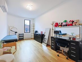 14-11 114 Streets, College Point NY 11356
