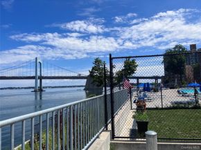 162-01 Powells Cove Boulevard 1M, Whitestone NY 11357