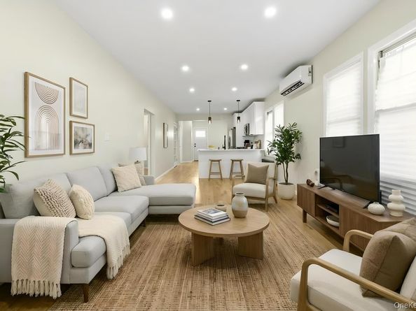 13451 173rd Street, Jamaica NY 11434