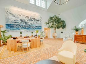 7 Old Boathouse Lane S, Hampton Bays NY 11946