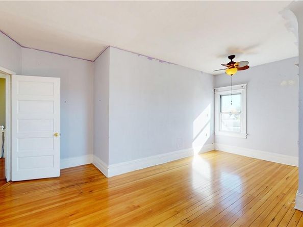 14 Hamilton Avenue, New Rochelle NY 10801