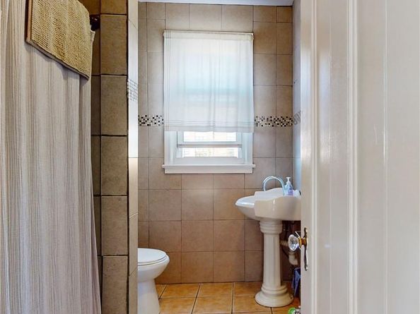 14 Hamilton Avenue, New Rochelle NY 10801