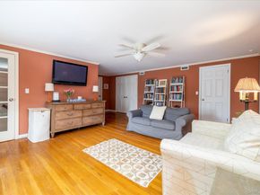 6 Blenheim Court, Rockville Centre NY 11570