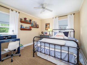 6 Blenheim Court, Rockville Centre NY 11570