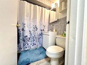 222-89 Braddock Avenue 4B, Bellerose NY 11428