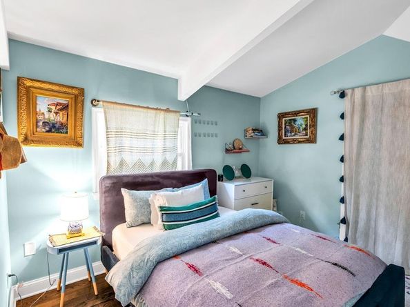 87 Washington Heights Avenue, Hampton Bays NY 11946