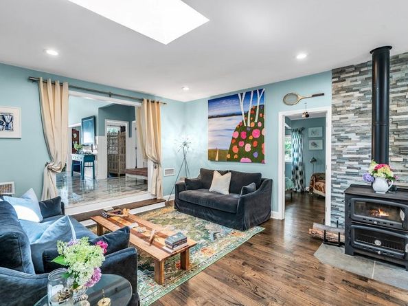 87 Washington Heights Avenue, Hampton Bays NY 11946