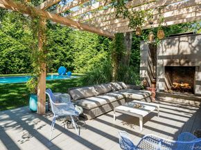 87 Washington Heights Avenue, Hampton Bays NY 11946