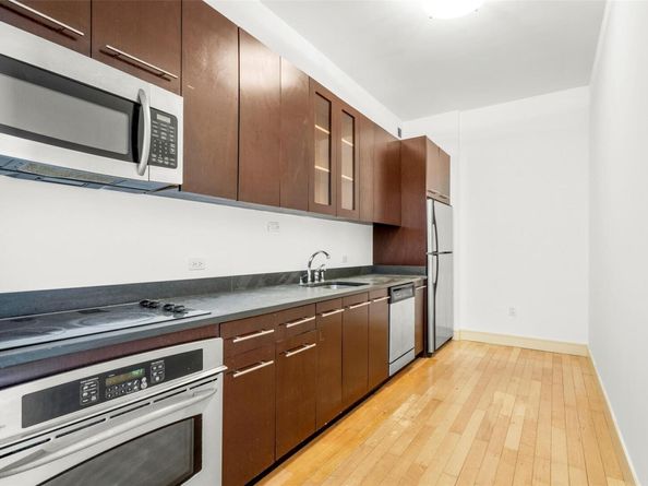 25 Leroy Place 402, New Rochelle NY 10805