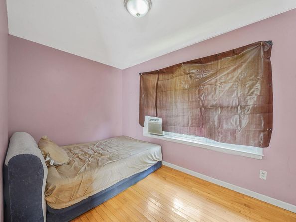 13841 230th Place, Laurelton NY 11413