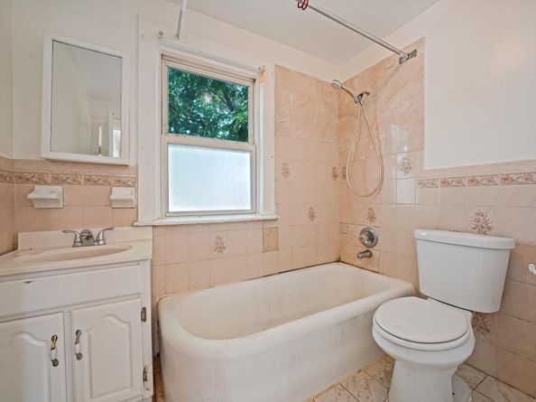 13841 230th Place, Laurelton NY 11413