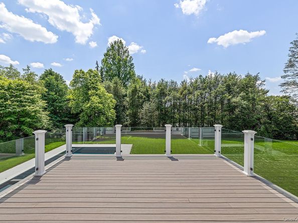 42 Mamaroneck Road, Scarsdale NY 10583