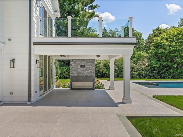 42 Mamaroneck Road, Scarsdale NY 10583