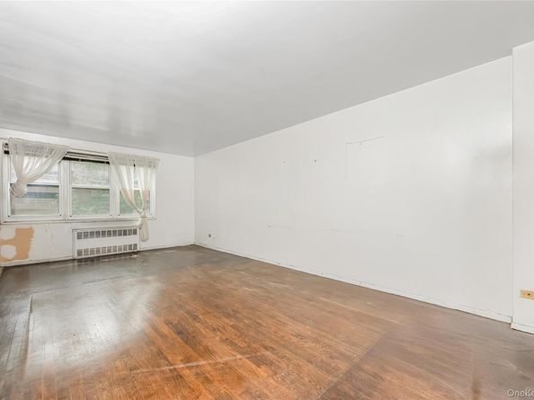 92-31 57th Avenue 2J, Elmhurst NY 11373