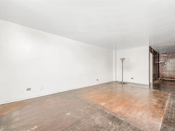92-31 57th Avenue 2J, Elmhurst NY 11373