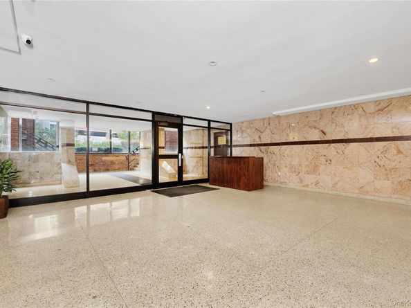 92-31 57th Avenue 2J, Elmhurst NY 11373