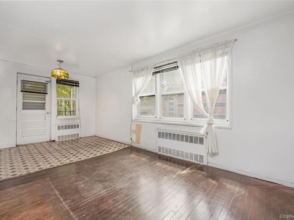 92-31 57th Avenue 2J, Elmhurst NY 11373