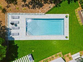16 Walker Court, East Quogue NY 11942