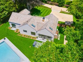 16 Walker Court, East Quogue NY 11942