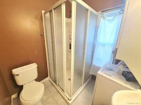 42 Oak Drive, Riverhead NY 11901