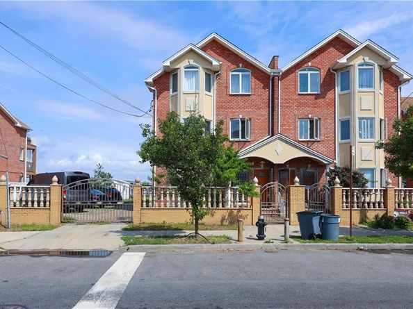 8918 Beach Channel Drive, Rockaway Park NY 11693