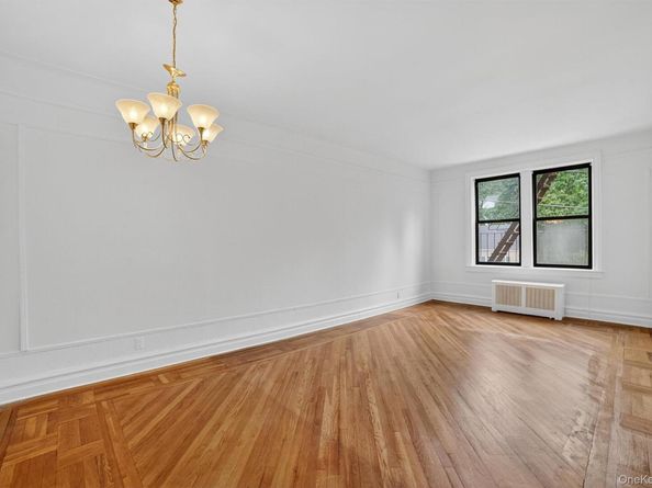 11 Columbia Avenue C7, Hartsdale NY 10530