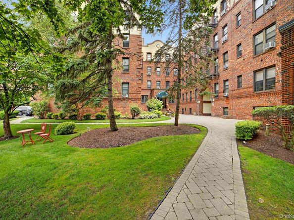 11 Columbia Avenue C7, Hartsdale NY 10530