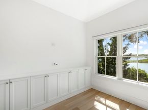 84 Oyster Shores Road, East Hampton NY 11937