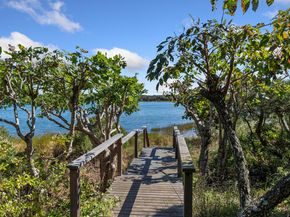 84 Oyster Shores Road, East Hampton NY 11937